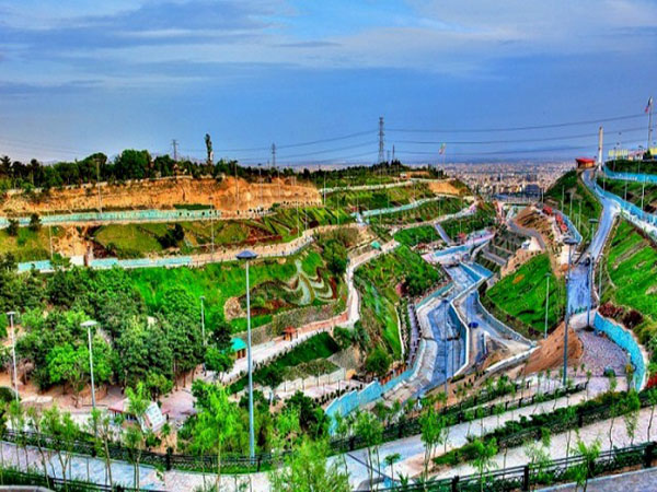 بررسی املاک فروخته شده در منطقه 5 تهران در شش ماهه نخست سال 95(بخش نخست)                                                                                                                                                                                                                                    