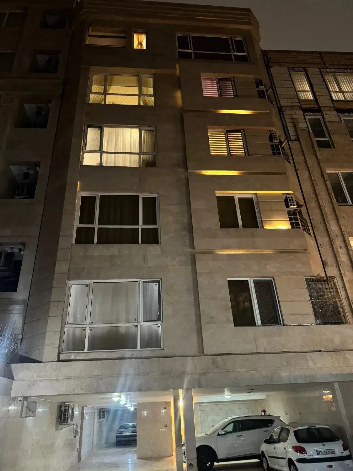 115 متری /2خواب/۵سال ساخت/شهرستانی1