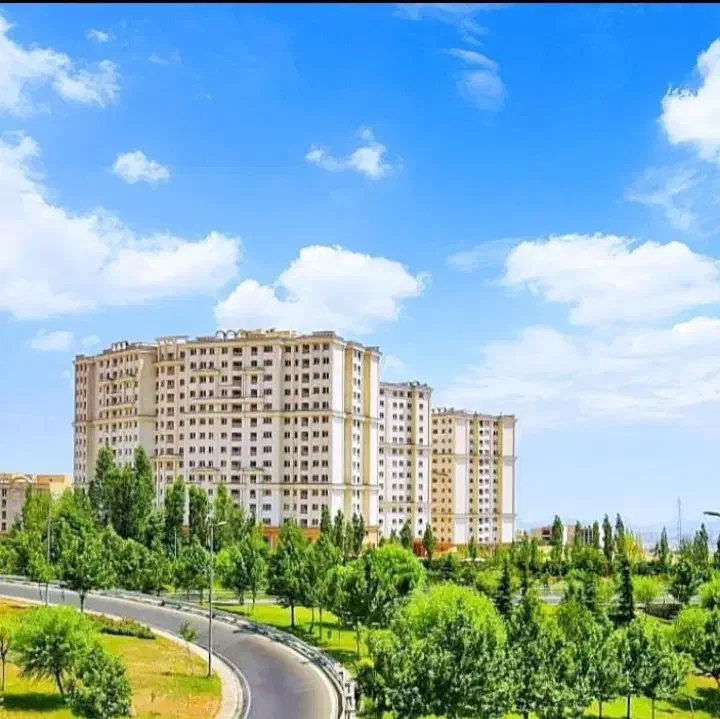 127متر رو به جنوب ویو کل تهران برج برلیان