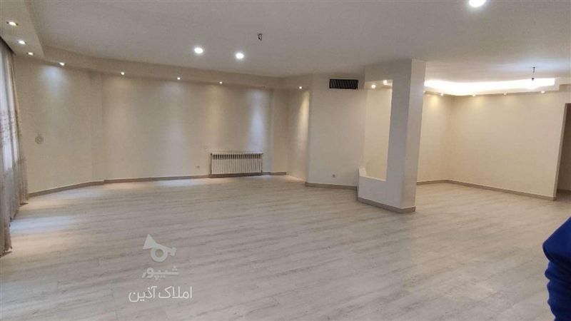 اجاره آپارتمان 240 متر سه خواب آپادانا دوم
