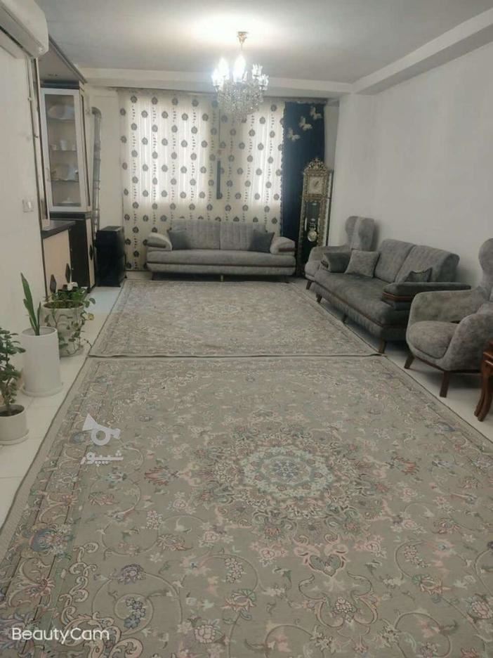 آپارتمان 74 متری کمالشهر