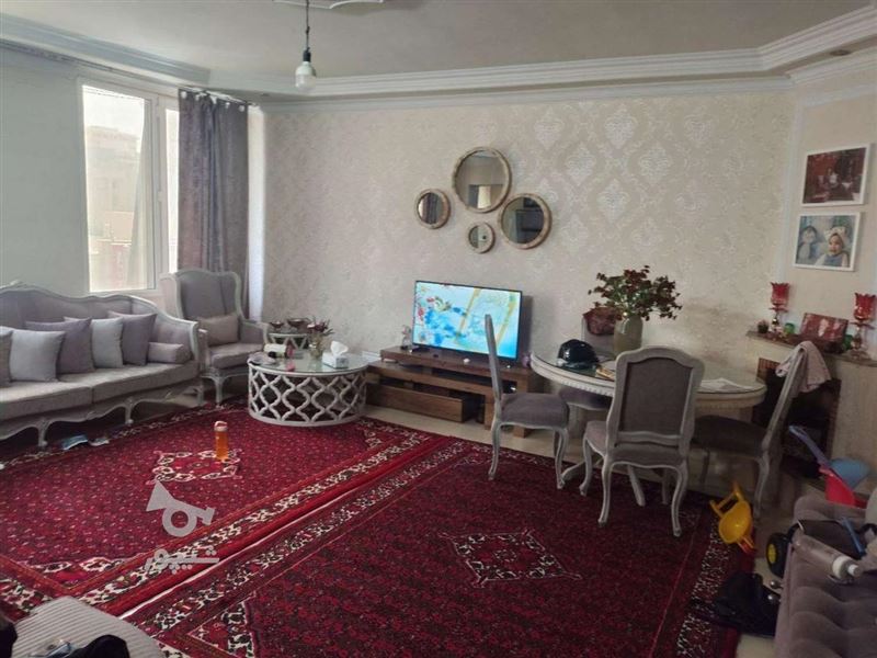 77متراپارتمان 2خواب فردیس فلکه پنجم بلوارکنگرانب