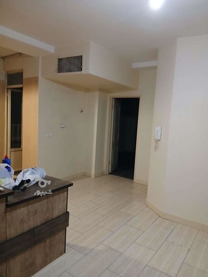 63متر درشهرک جهان نما