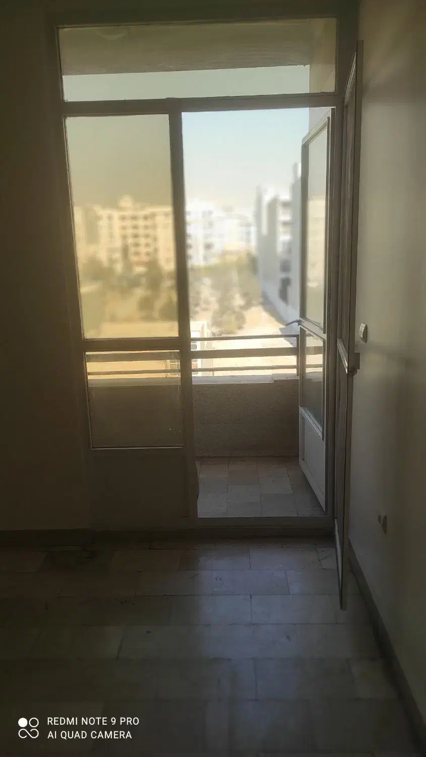 61 متر یک خواب