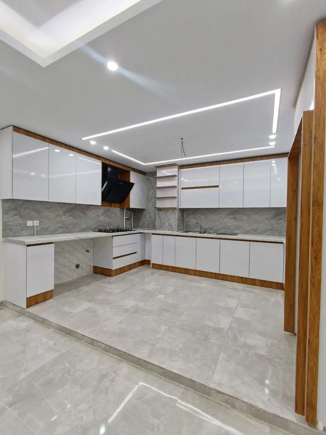 88متر/سنددار /کم واحد / تخلیه