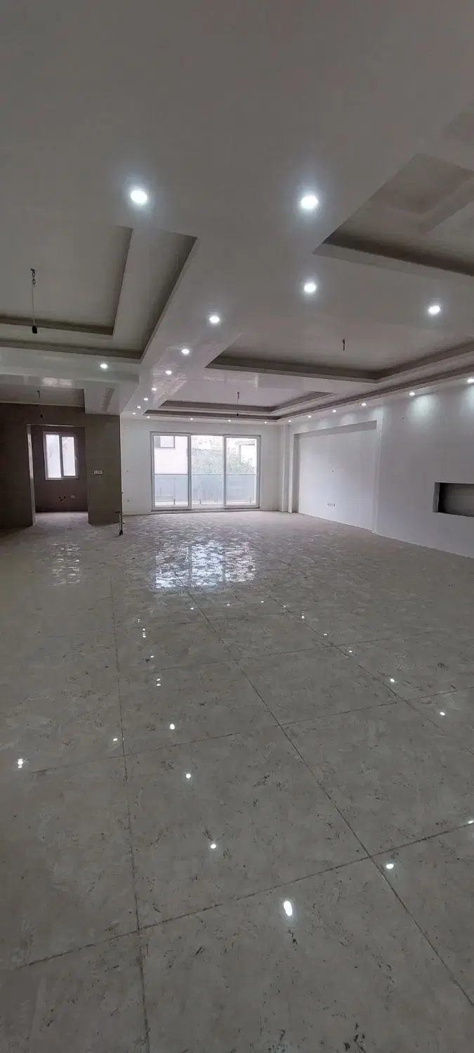 فرش آپارتمان ۲۲۰ متری شهابی