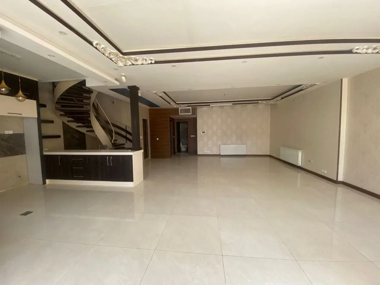 اجاره آپارتمان 200 متری 3 خواب روف گاردن