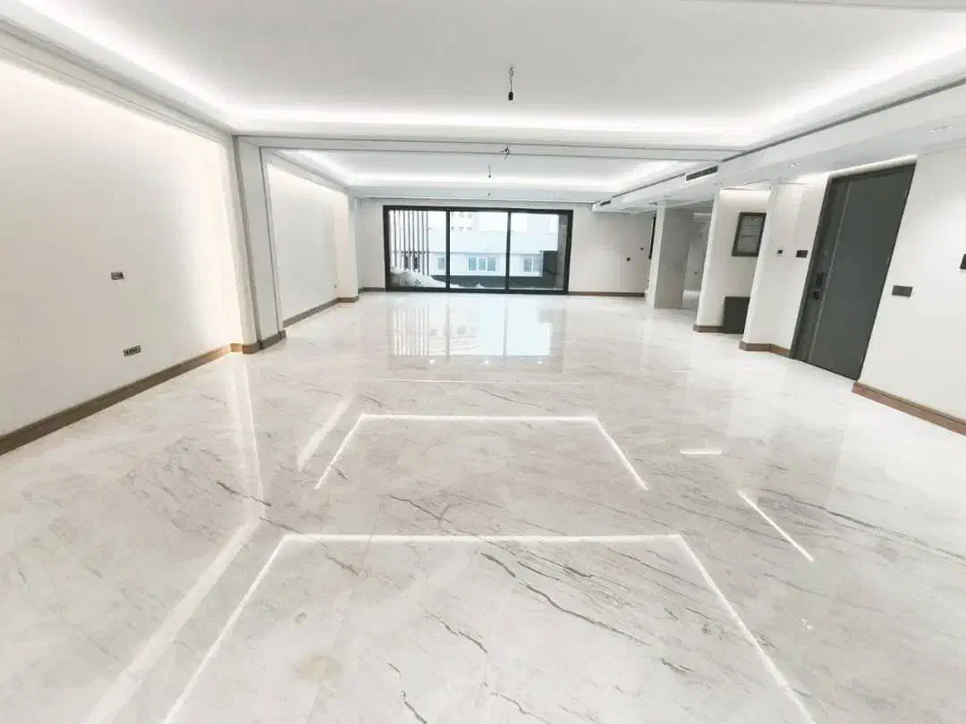 ۲۳۰متر ۳خ مستر ۳پارکینگ پارک قیطریه
