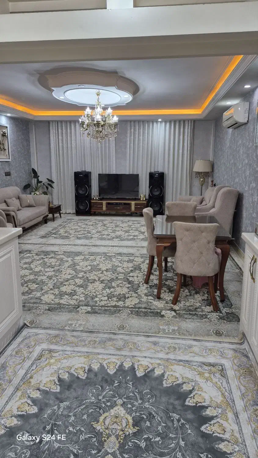 اپارتمان ۸۰ متری دوخوابه تکواحدی
