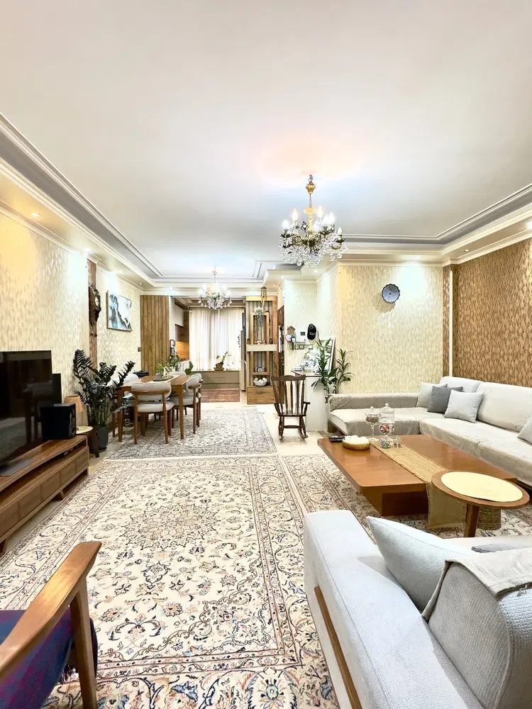 اپارتمان ۷۷ متری کد ۱۲۳