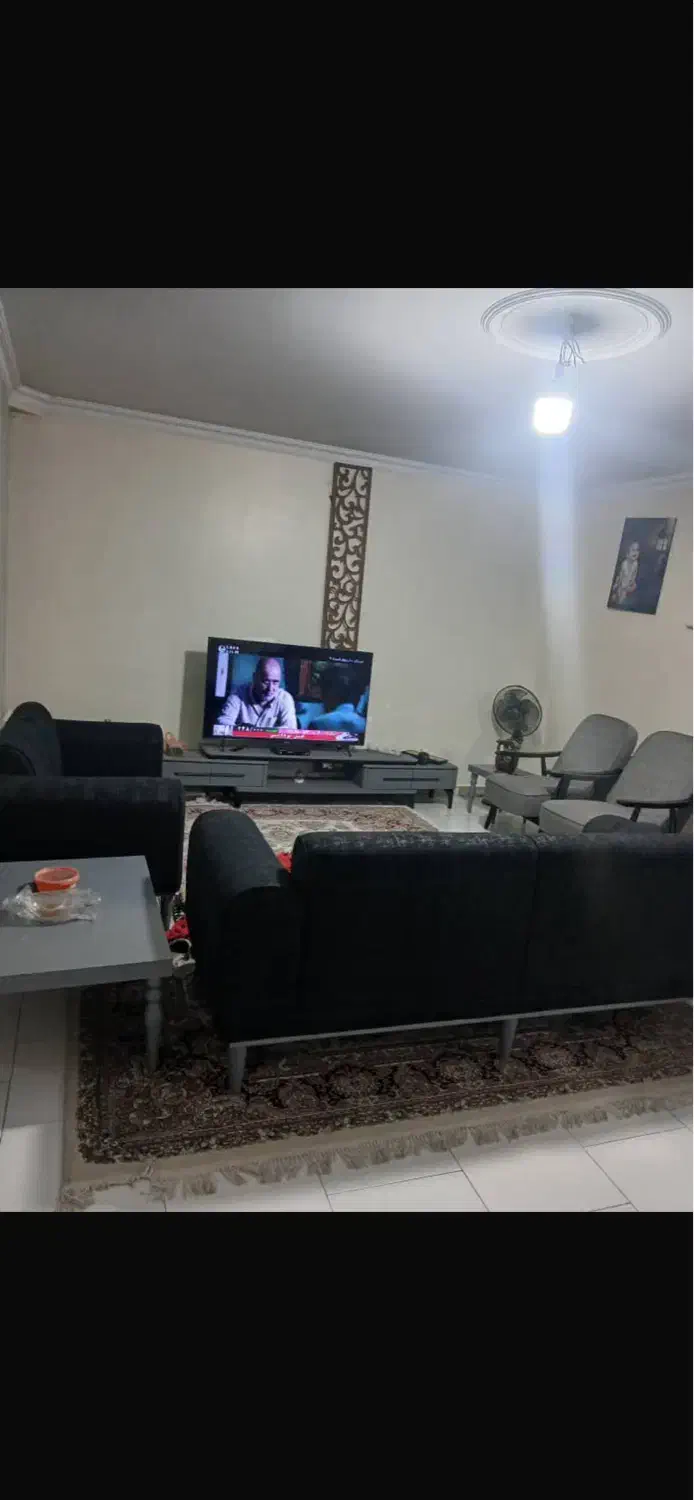 کرمان جنوبی خ زمانی ۶۵متر یک خواب با پارکینگ