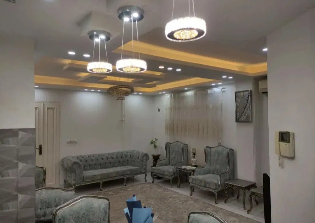 ۸۳متر معلم_سند_ویو ابدی خیابان