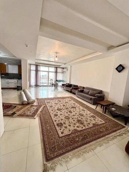 آپارتمان ۱۴۱ متری ، نوساز، خ پاسداران (فروش فوری )