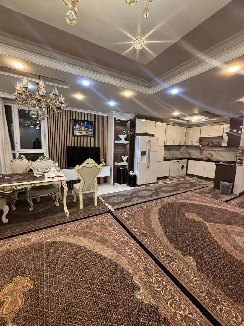 110متر3خواب_فول امکانات_رو به نما_سندتکبرگ_فروغی