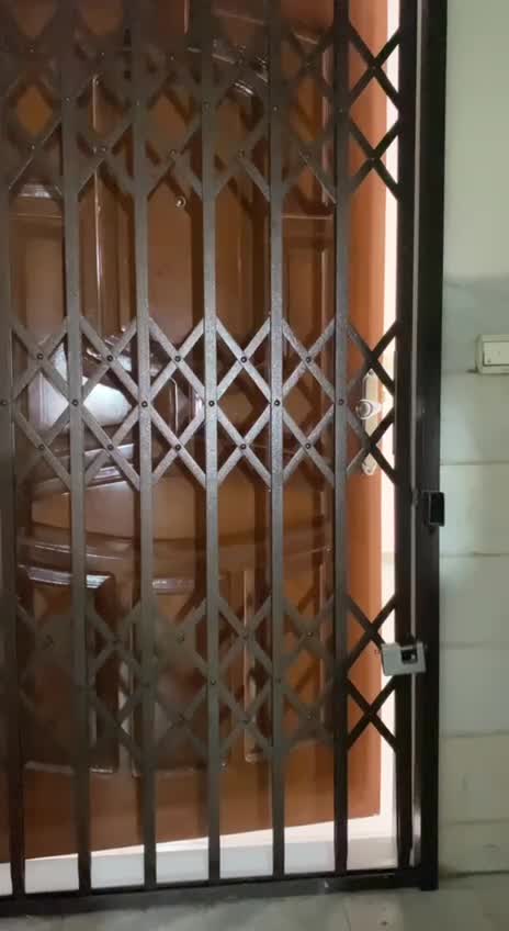 تکواحدی ۶۳ پارکینگ اصلی