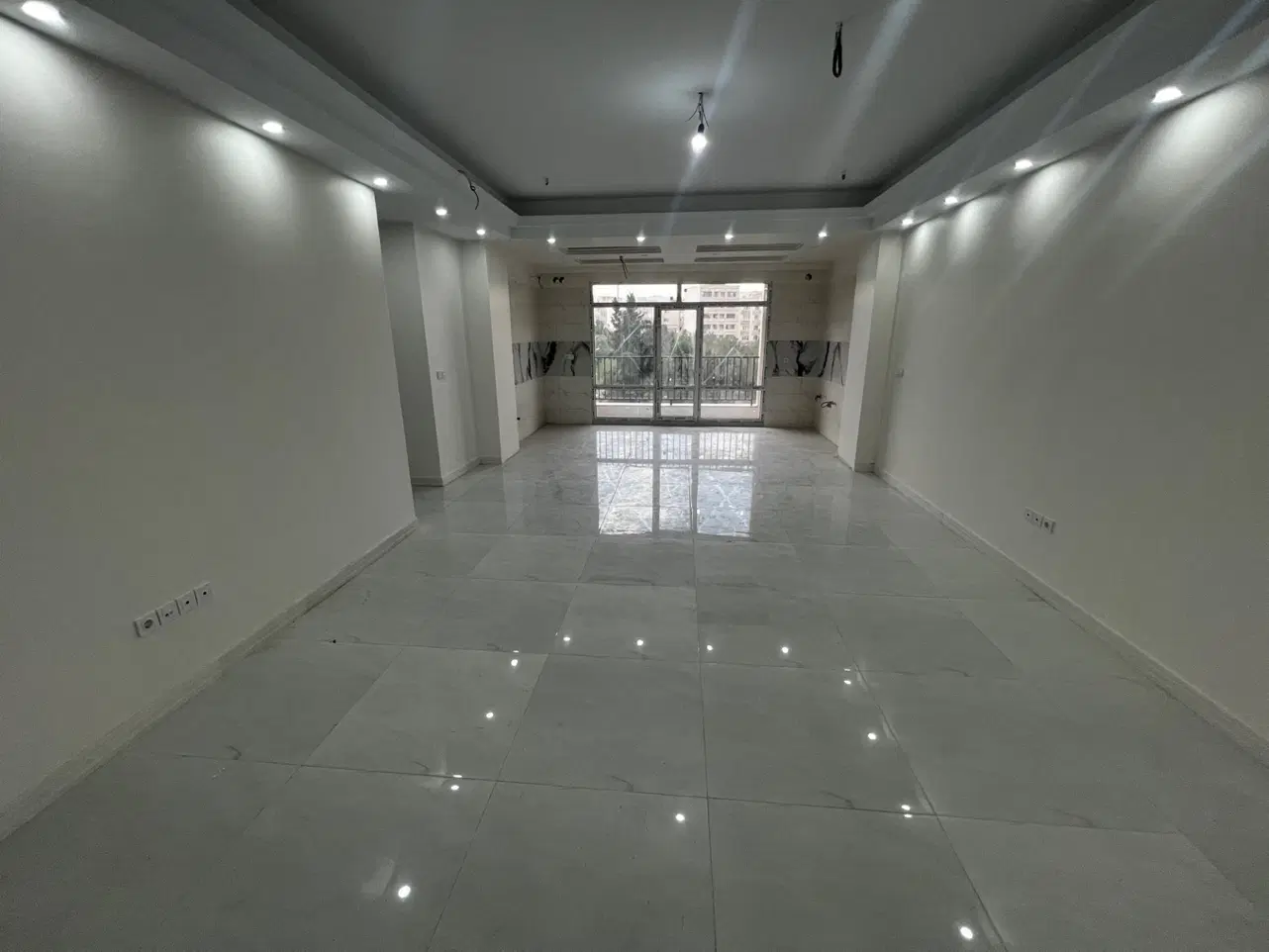 ۸۹ متر _ فول امکانات _ با ویو ابدی _ افسریه والفجر