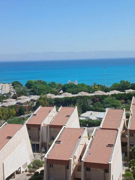 رویای کیش_۱۱۲ متر_ فول دریا_ فول دیزاین
