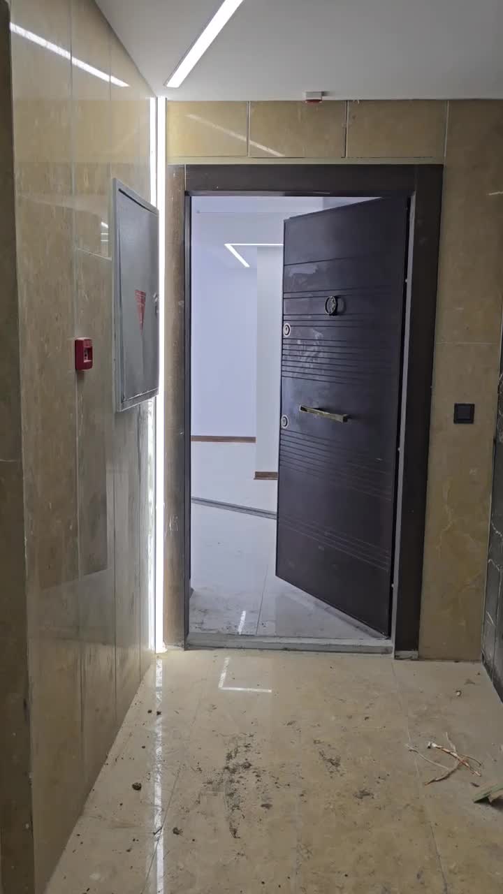 اپارتمان صفر ۱۲۰متر خ مفتح