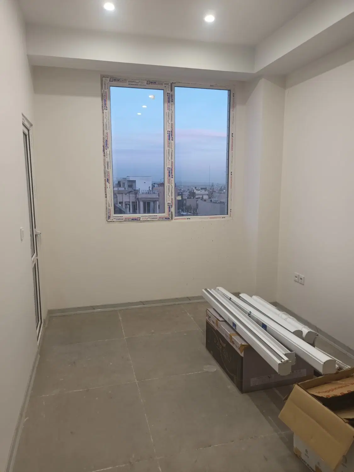 ۶۵ متر ۱ خواب فول امکانات سرایداری مقیم