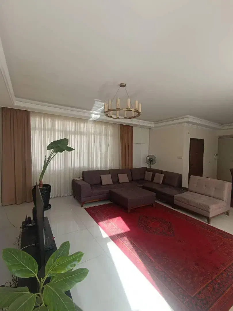 ۸۴ متر_ ط۲ با پارکینگ_بهترین لوکیشن جنت شمال