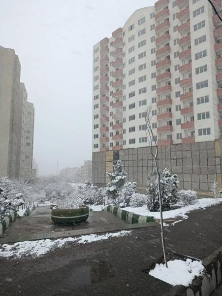 آپارتمان۵۵متر تکخوابه اندیشه نبش نیروهوایی اوچمان1