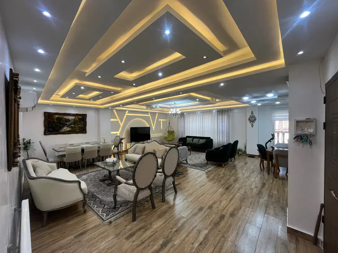 منظریه،خ عباس رشیدی_تک واحده_۳ خواب
