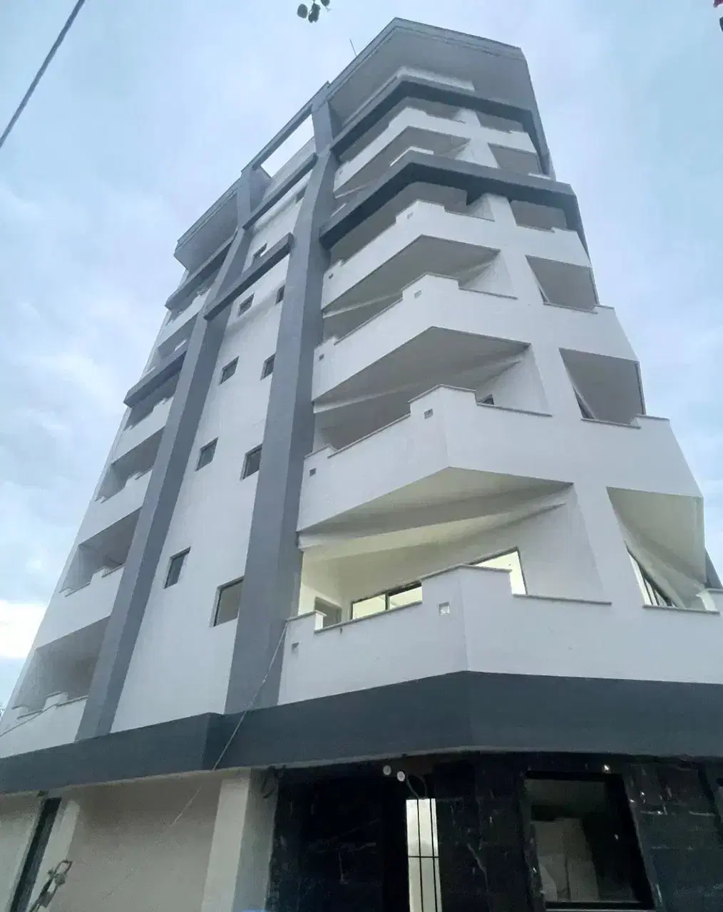 آپارتمان ۱۸۰ متری در نوشهر