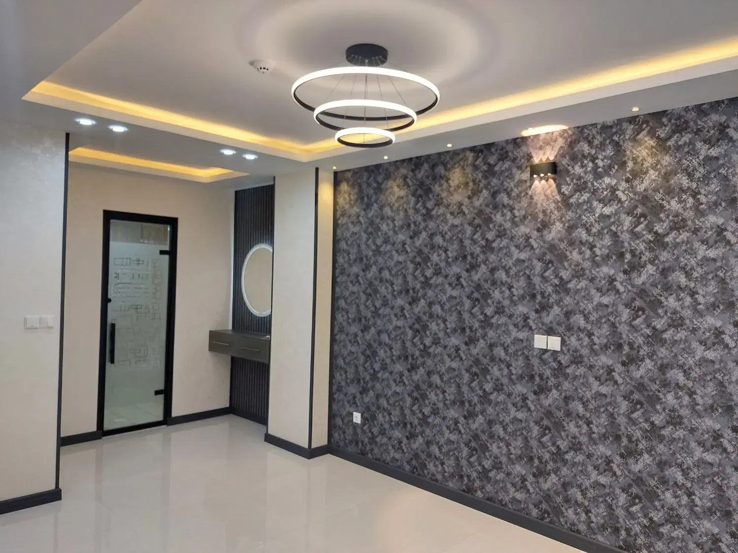 رهن و اجاره آپارتمان سه خواب قدوسی غربی