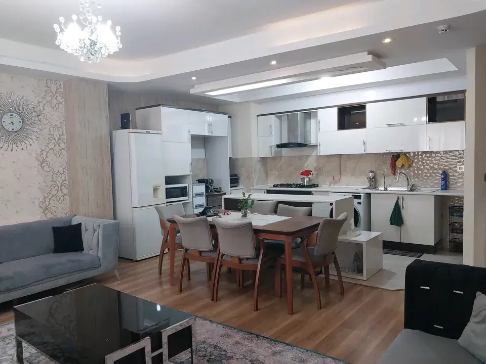 فروش ۱۰۴متری۲خواب امکانات فول در رشتیان