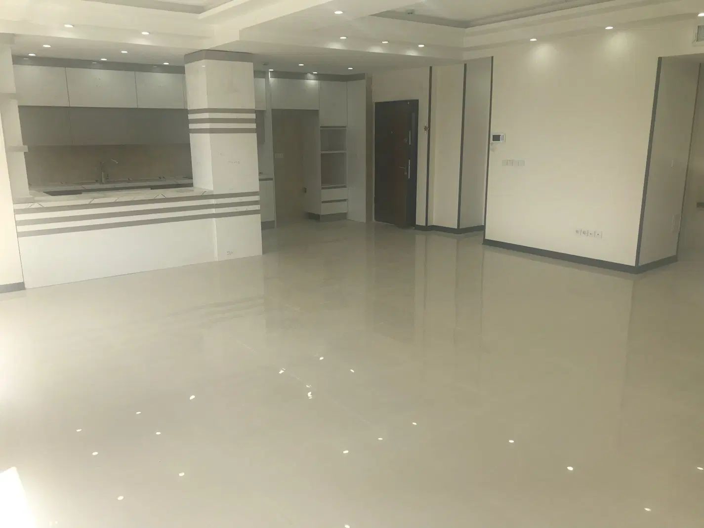۱۲۰متری نوساز_فروشنده واقعی_توکلی