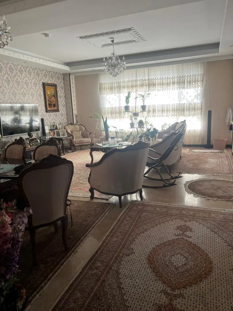 ۷۰ متر ۲ خواب پرده خور طلا