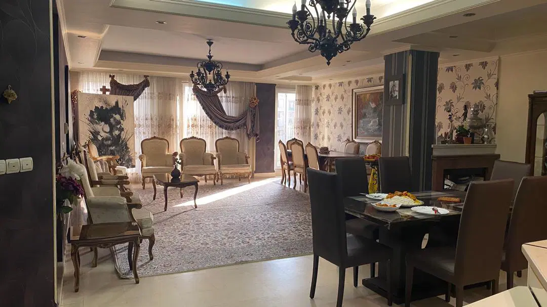 ۱۵۰ متر ۳ خواب_آفتاب گیر_فول مشاعات_تاپ لوکیشن