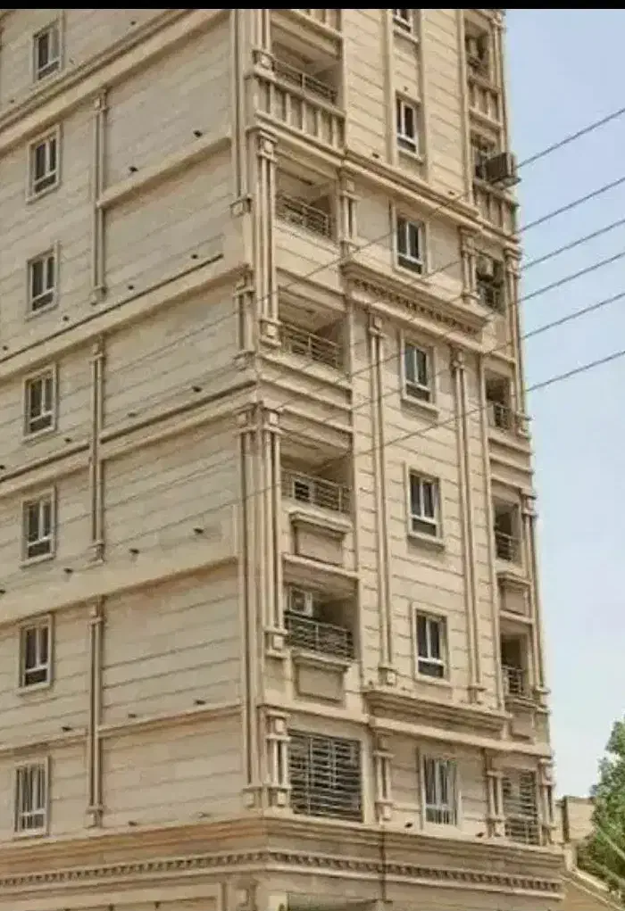 آپارتمان ۹۶ متر  باهنر