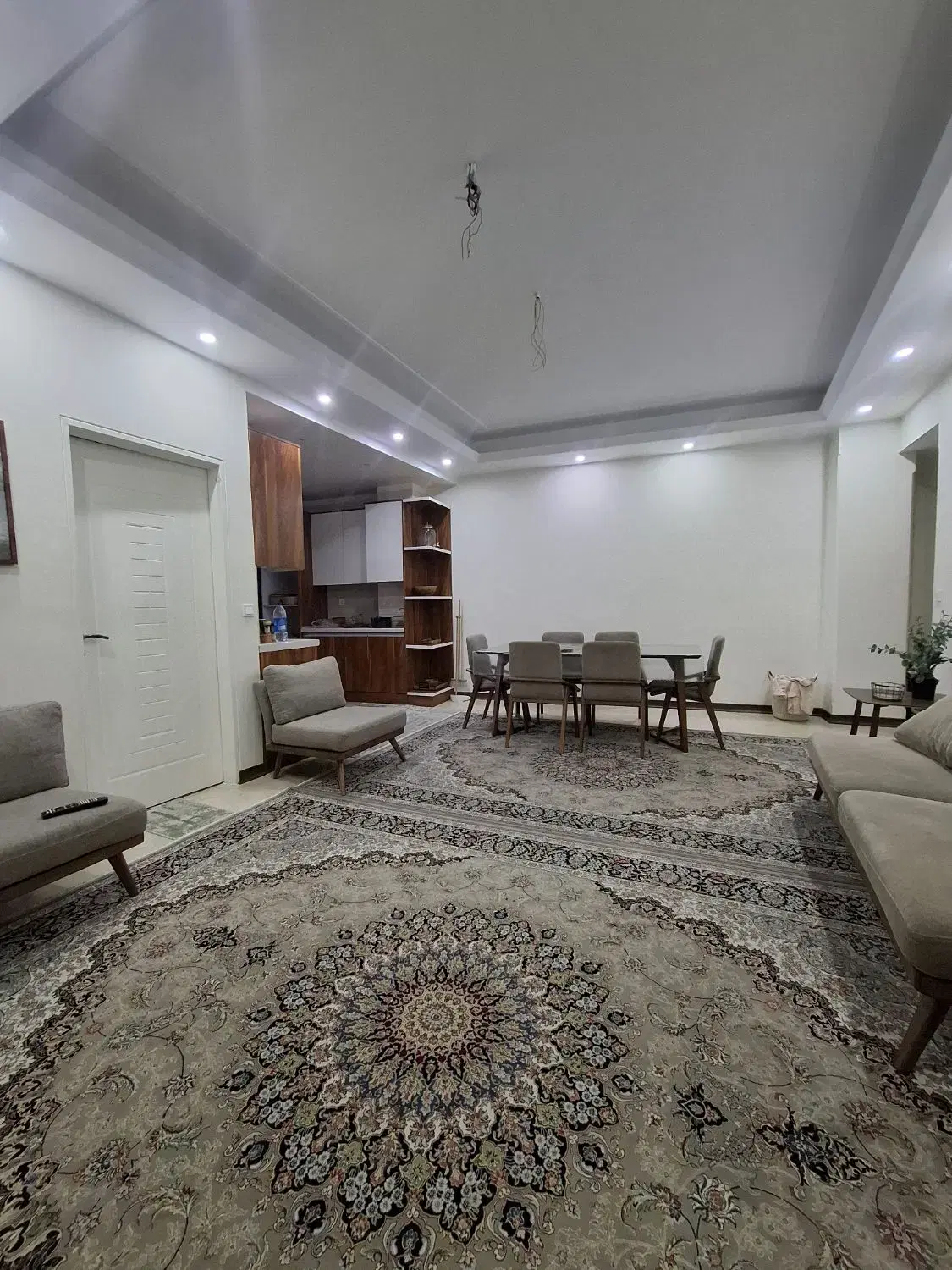 70 متر دیباجی جنوبی