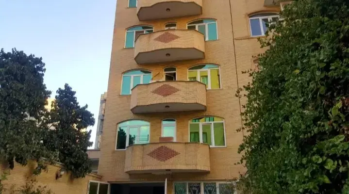 ولیعصر جنوبی 67 متر