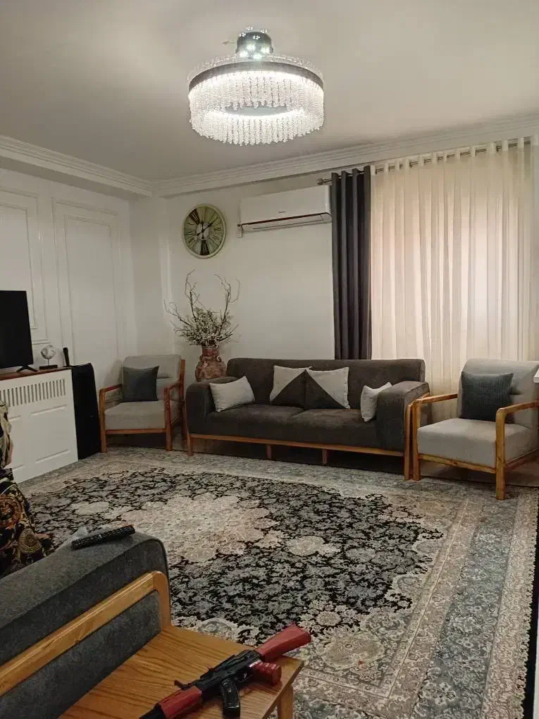 فروش آپارتمان خوش نقشه ۶۶ متری حمزه کلا