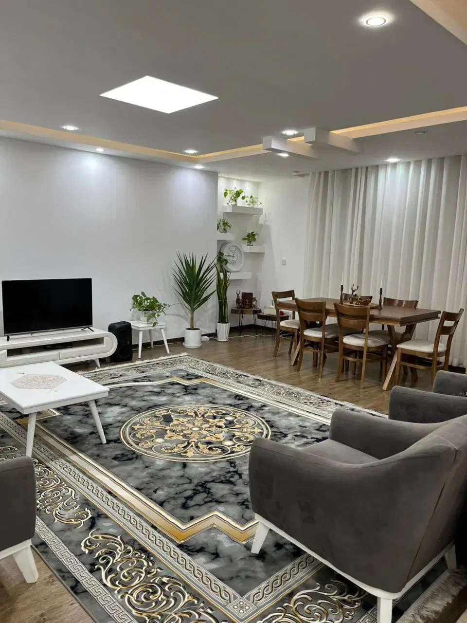 فروش ۲ خواب مستر دار خیابان دانشگاه