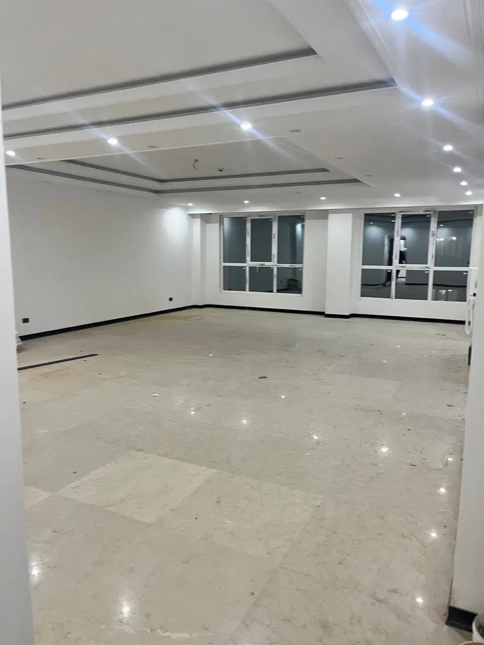 ۱۹۱متر۳خوابه عادل وزرین کلیدنخورده سند آماده