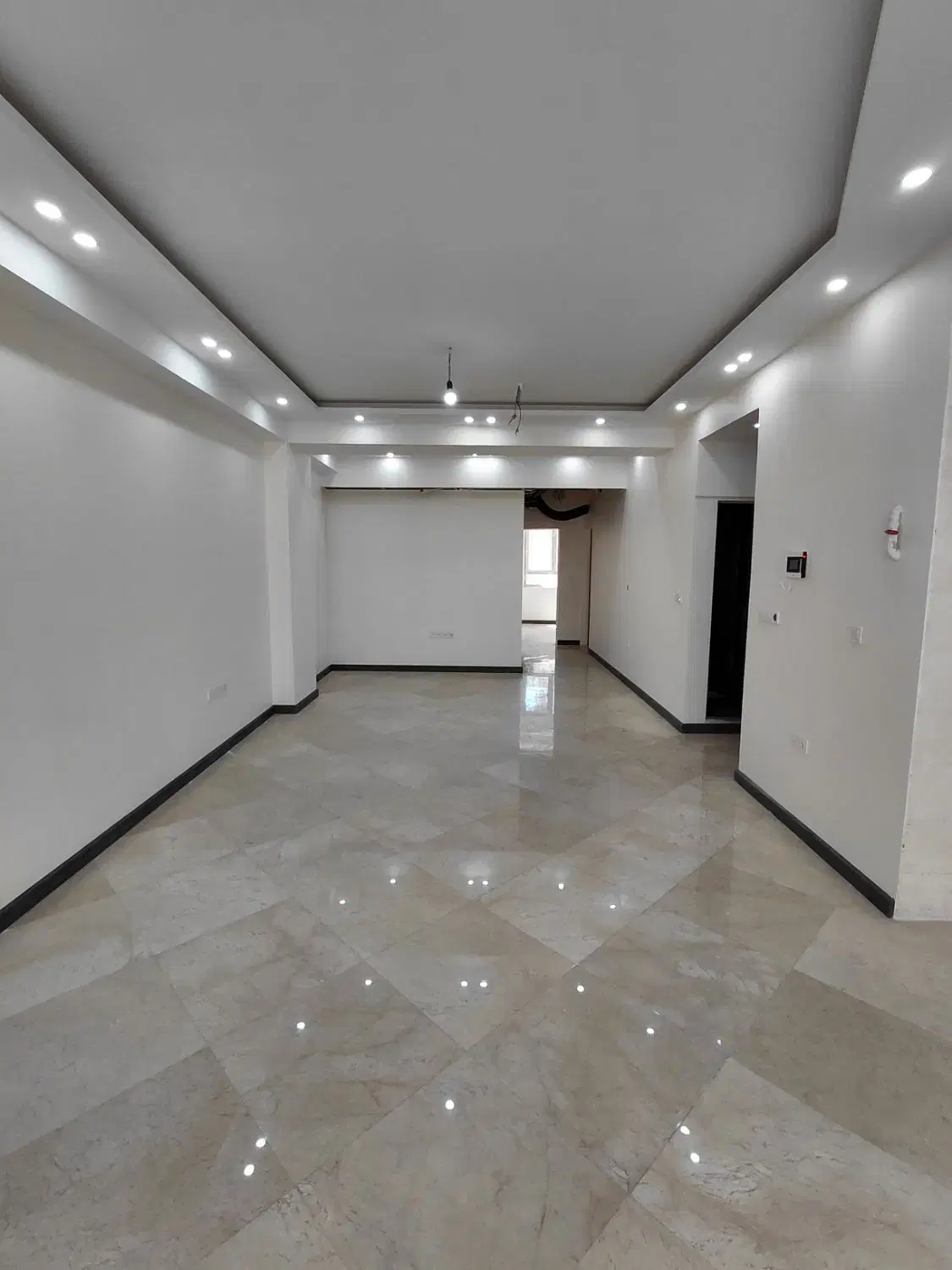 120 متر سه خوابه _ یوسف آباد نوساز