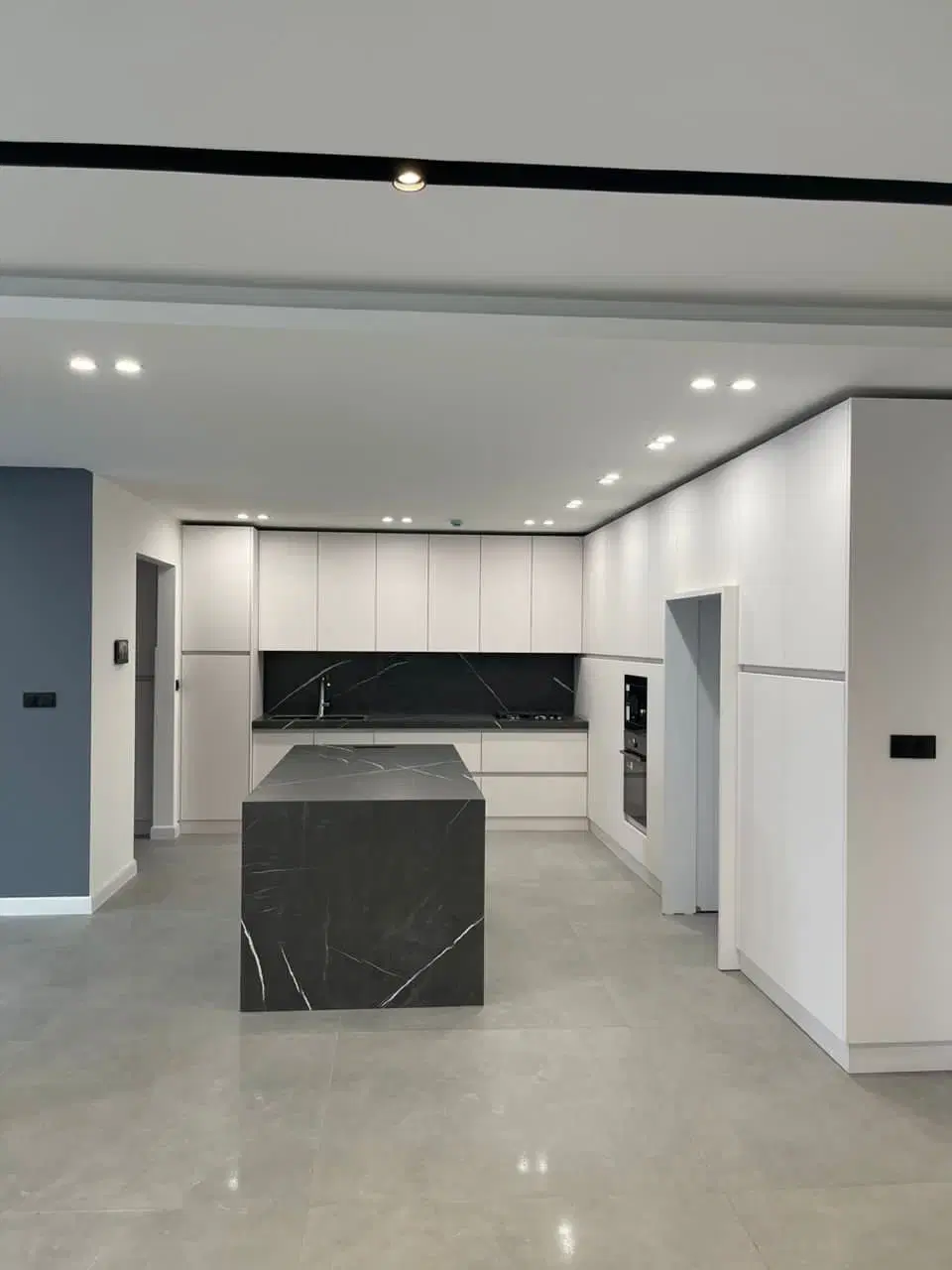 فروش آپارتمان _ 290 متر _ تاپ لوکیشن _ گلسار