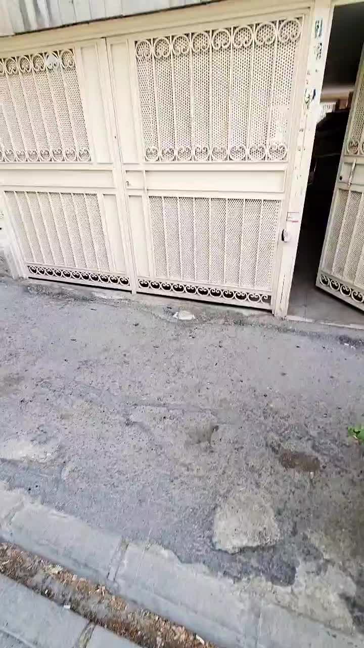 آپارتمان ۱۴۰متری ۳خوابه فرعی دنج و پهن فلکه سوم
