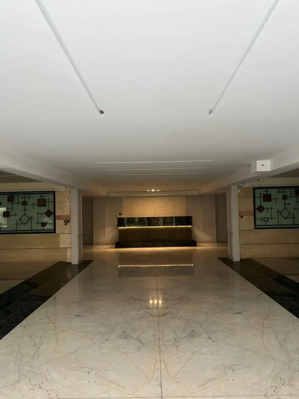 ۴۰۰ متر زعفرانیه