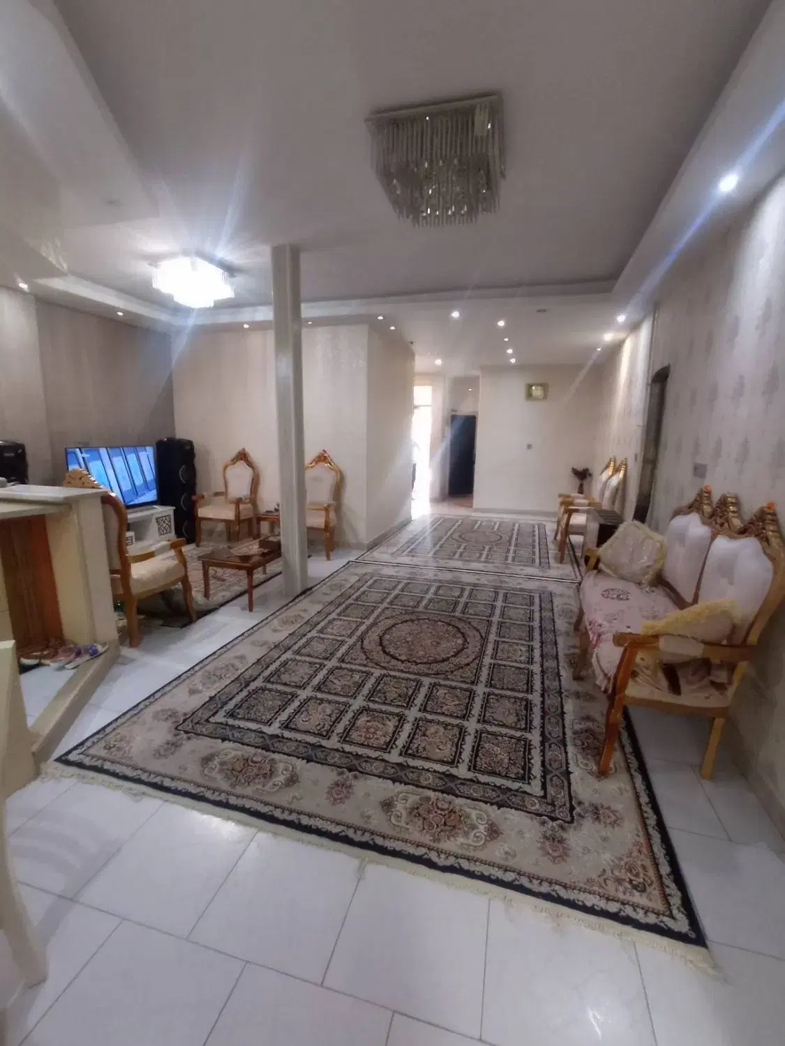 فروش واحد۱۱۸متر فول امکانات