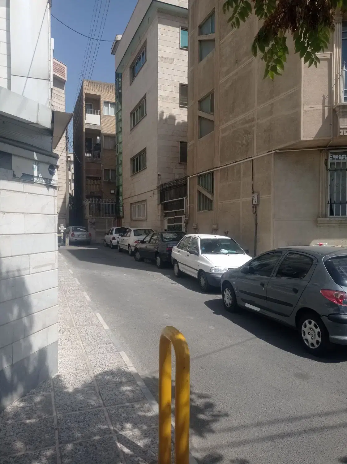 ۶۳ متر صادقیه رهن کامل