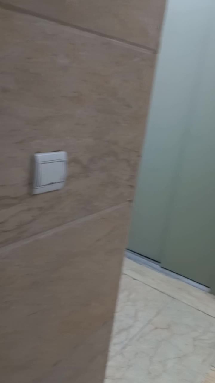 آپارتمان ۱۰۰متر۲خواب فول غرق نور مجتمع