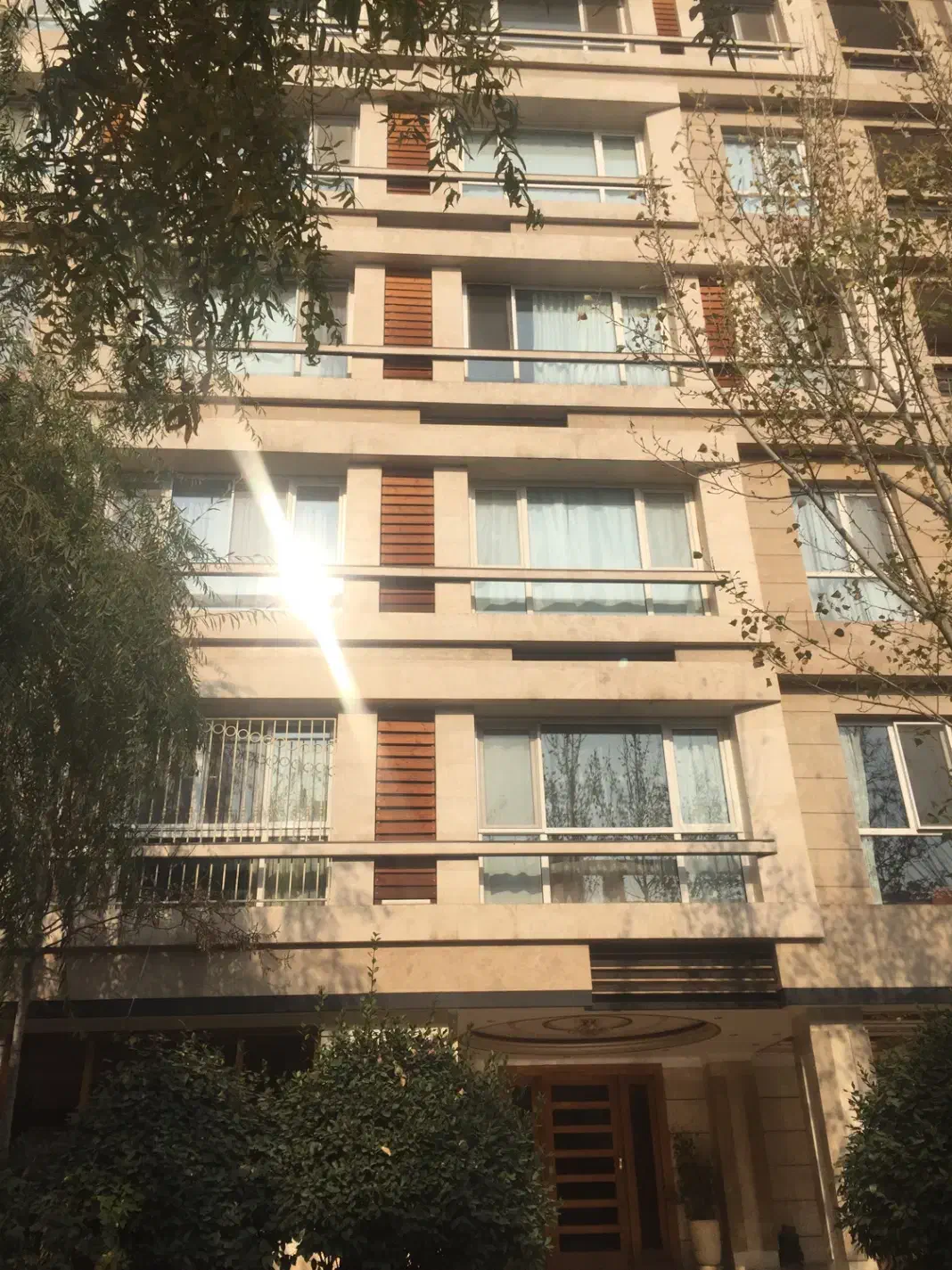 اجودانیه ۱۶۵ متر (راحتی و سرعت در قلب شهر)