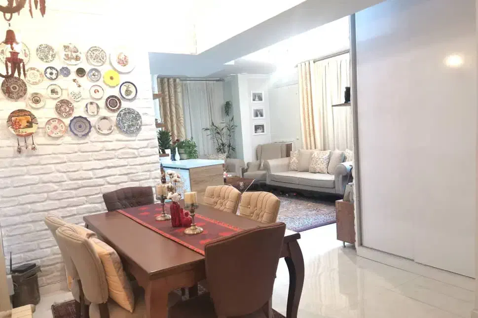 ۶۵ متر تک خوابه فول امکانات سالم پرده خور