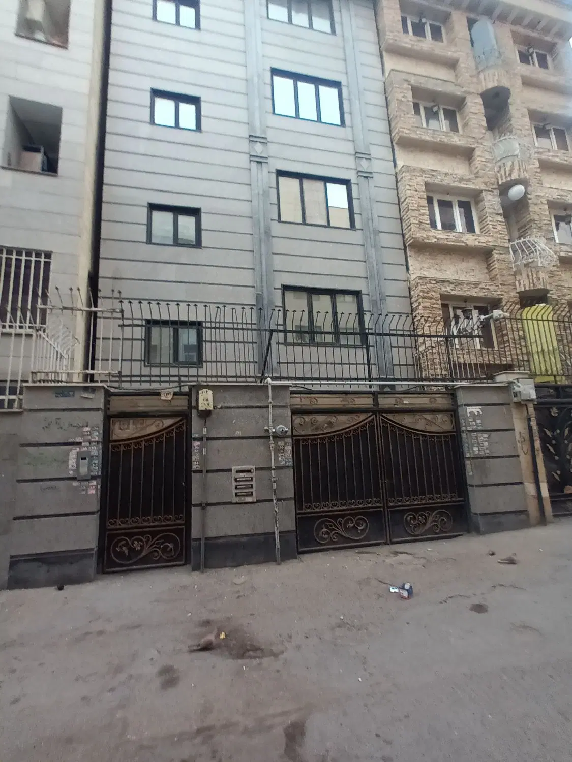 دو آپارتمان تکواحدی فول امکانات فروشی