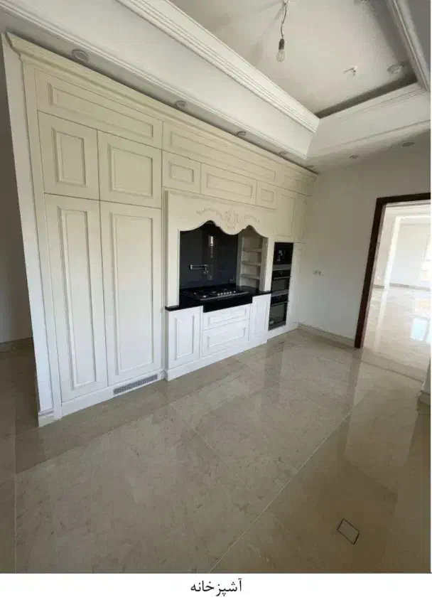 پاسداران_خیابان هاتف_۲۵۰ متر_روف گاردن _لاندری