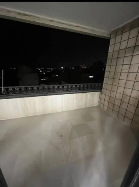 رهن و اجاره آپارتمان ۲۳۰ متری سه خواب تاپ لوکیشن